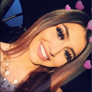 Meet your Posher, Edith